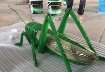 園林蟈蟈雕塑 風(fēng)景區(qū)仿真雕塑 廣場(chǎng)小品