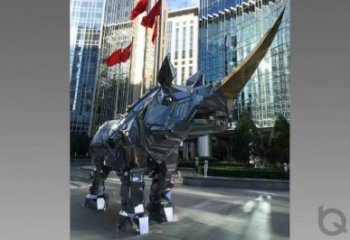 廣場(chǎng)犀牛雕塑，卡通水景雕塑，抽象效果