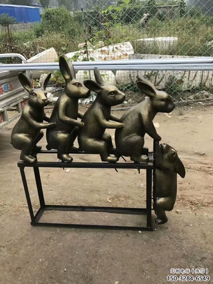 景區(qū)老鼠雕塑，鍍金歐式雕塑，鐵藝材質(zhì)