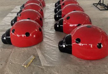 廣場蟲子雕塑，卡通水景雕塑，抽象效果