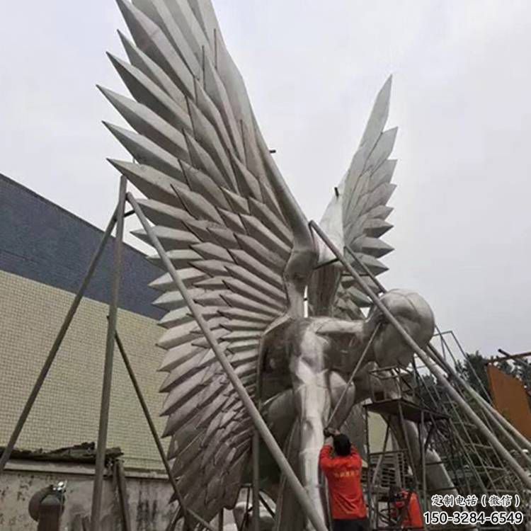 房地產(chǎn)翅膀雕塑，仿古景觀雕塑，噴砂制造