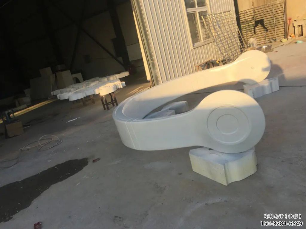 歐式耳麥雕塑 抽象希望音樂雕塑 景觀耳機(jī)雕塑