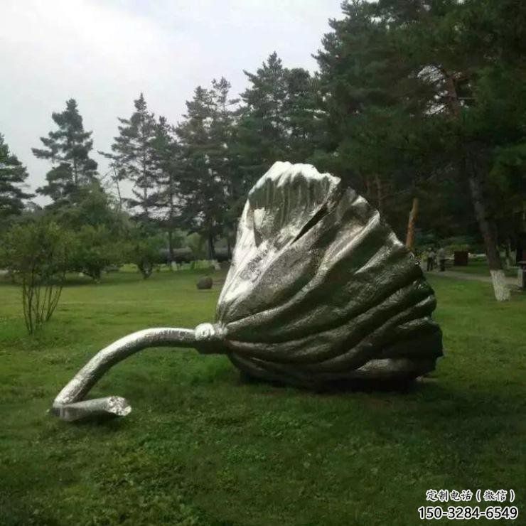 仿真蓮蓬雕塑 電鍍現(xiàn)代植物雕塑 部隊(duì)雕塑