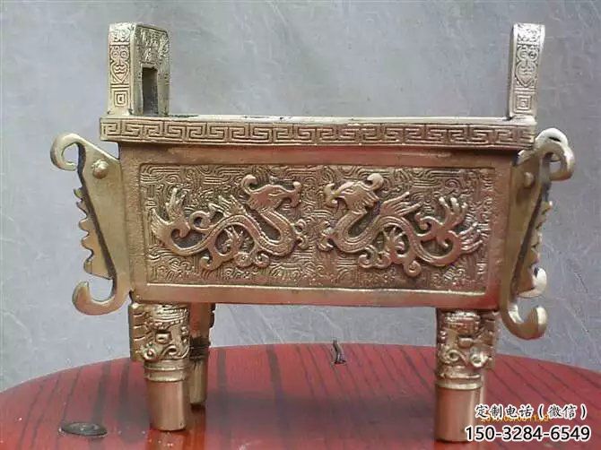 二龍戲珠司母戊鼎雕塑