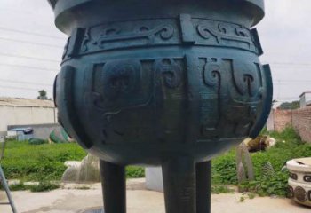 仿古三足圓鼎銅雕塑
