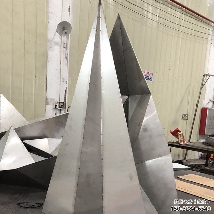 紙船雕塑服務(wù)商，歐式風(fēng)格，各類折紙船雕塑供需