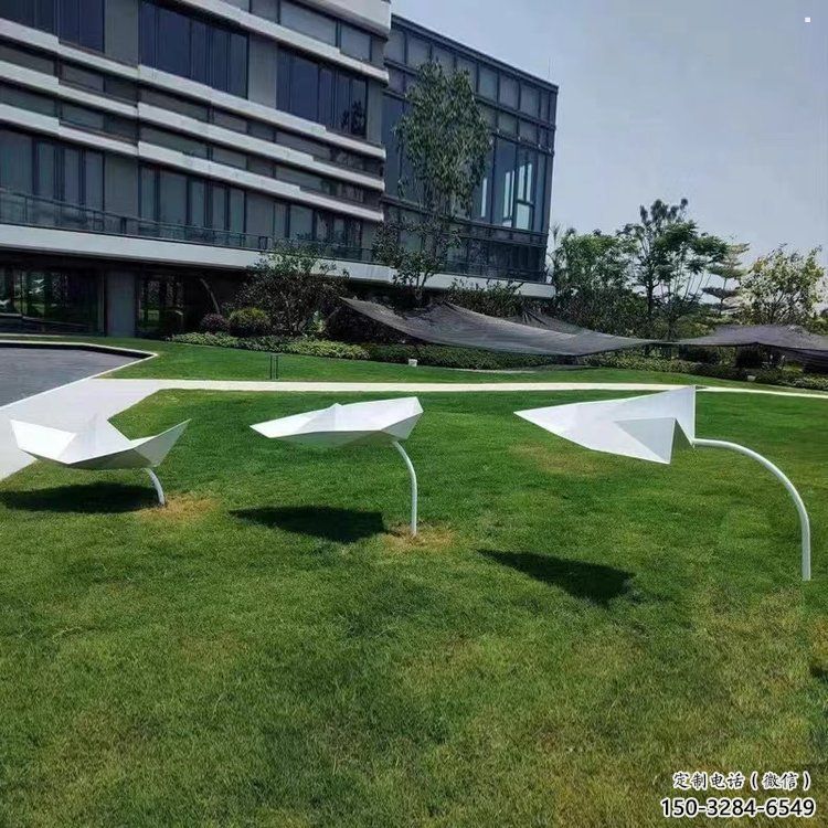 紙船雕塑訂做，彩鋼制作，民俗折紙船雕塑優(yōu)選