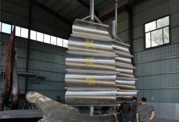 景區(qū)帆船雕塑，鍍金歐式雕塑，鐵藝材質(zhì)