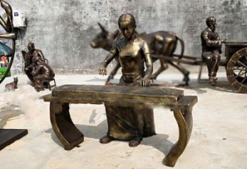 彈古箏雕塑制造商，小區(qū)擺件，民俗人物雕塑提供