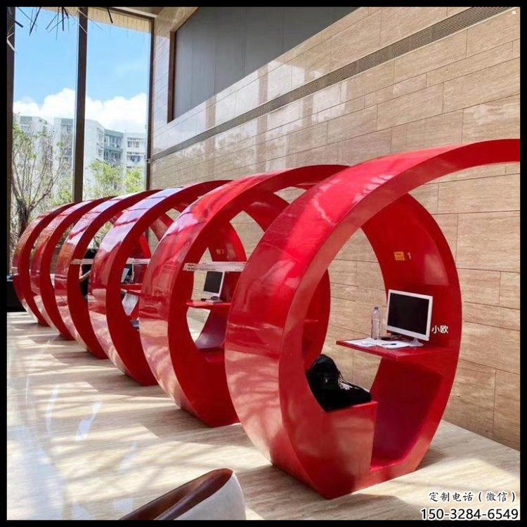 膠卷坐凳雕塑加工，現(xiàn)代美陳裝飾設(shè)計(jì)