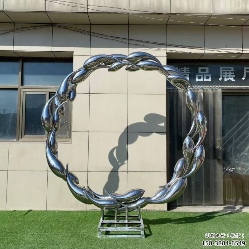 金魚雕塑定價，街景小品，環境圓環金魚雕塑批發