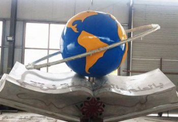 書籍雕塑展品，小區(qū)雕塑，書籍地球儀雕塑制作精選