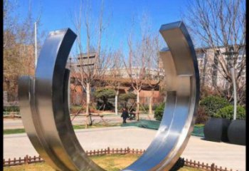 別墅區(qū)月牙雕塑