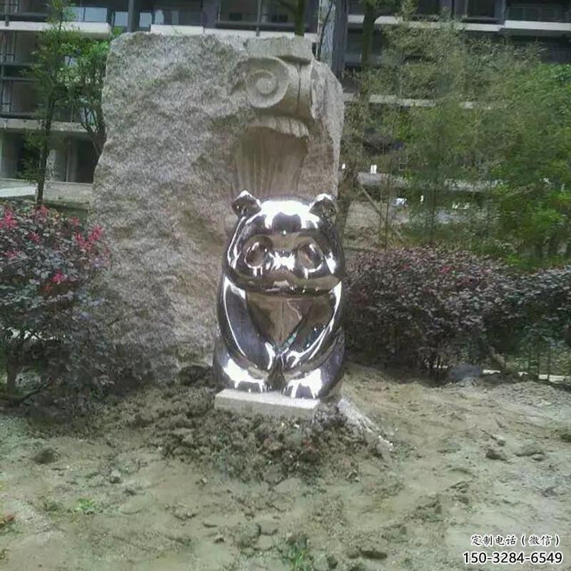 白云熊貓雕塑服務商，動物美陳雕塑，不銹鋼熊貓雕塑廠家