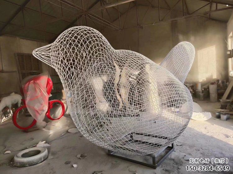 秦皇島鏤空小鳥(niǎo)雕塑精選，陸地?cái)[件，鐵藝?guó)B兒雕塑精品