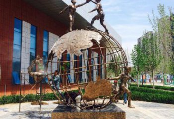 清鎮(zhèn)地球儀雕塑選定，拉絲工藝，地球儀人物雕塑預定