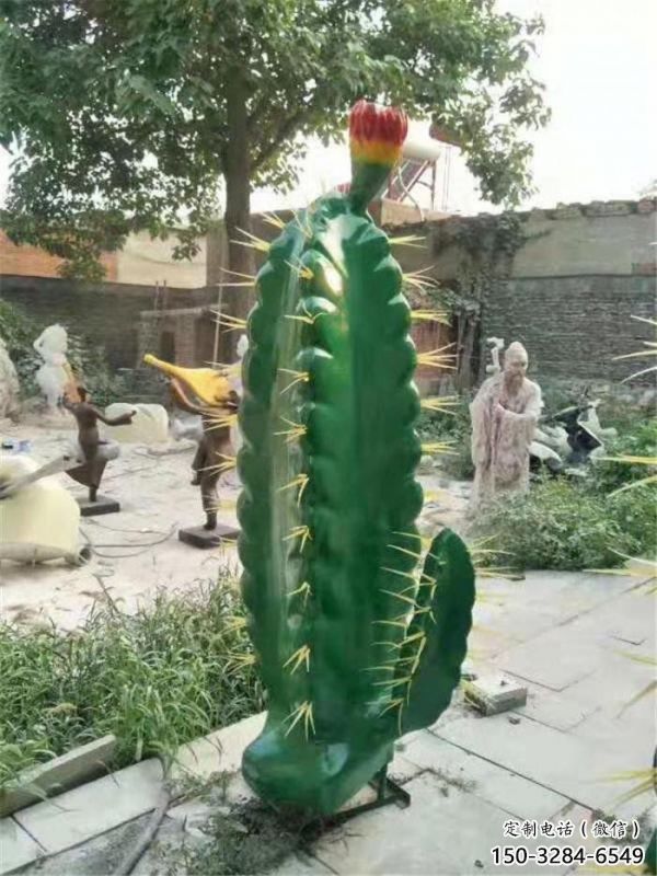 牡丹江彩繪仙人棒雕塑承接，城市裝飾，仿真仙人棒雕塑公司