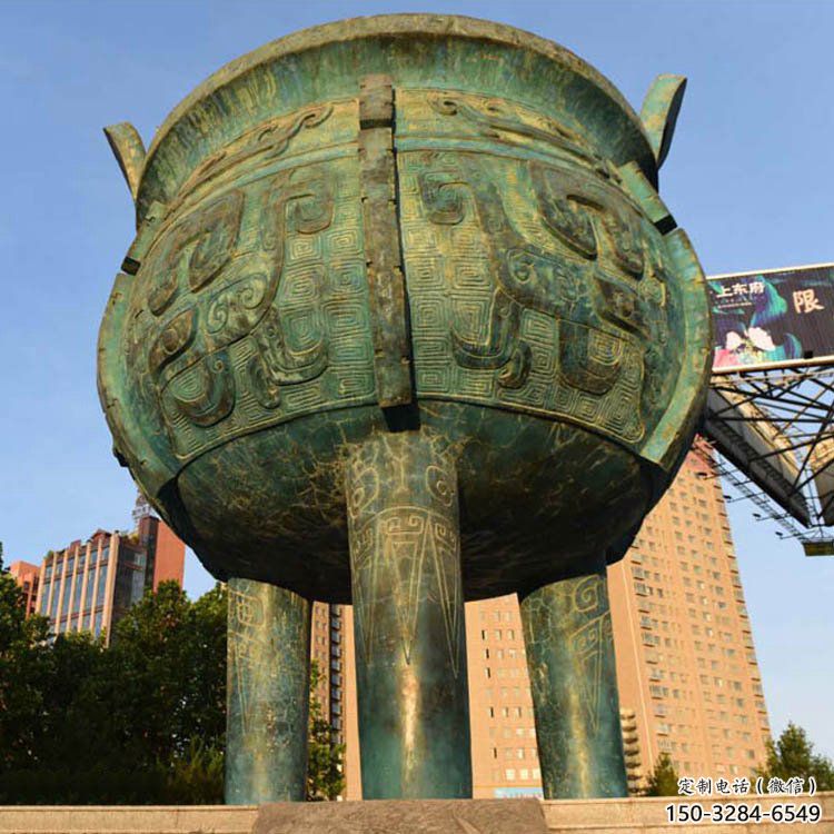 盤錦鑄造三足圓鼎銅雕