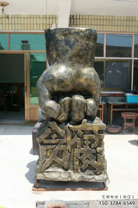 大理握拳雕塑訂做，歐式風格，玻璃鋼握拳雕塑廠家選定