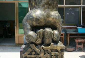 昌都握拳雕塑訂做，歐式風格，玻璃鋼握拳雕塑廠家選定